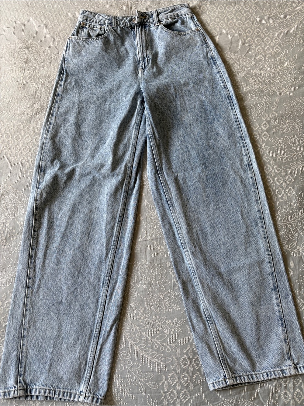 Garage- Light Wash Wide Leg Women’s Jeans
